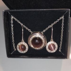 Avon Alluring Silver & Purple Necklace Set